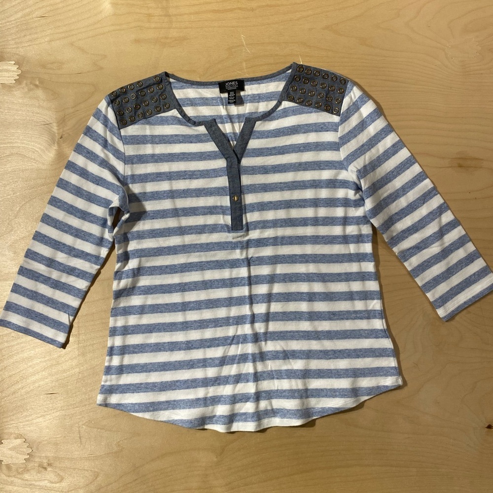 Jones New York Blue and White Striped Top Medium (QL)